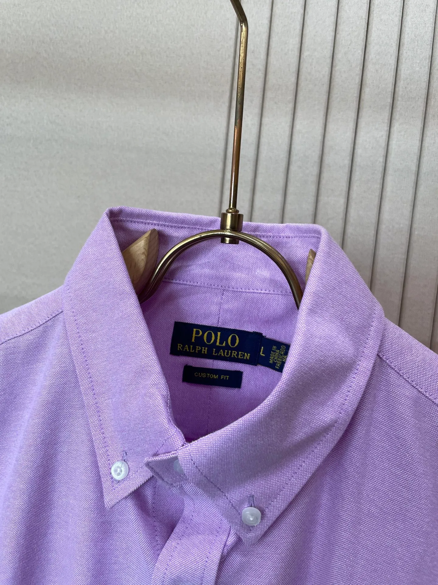 P220 🌸🌸🌸 POLO Ralph Lauren [High Quality] Classic shirt! Classic casual shirt made of pure cotton fabric with unique design, simple, clean and classic version design. It is a versatile style that can be switched at will. The fabric feels soft and delicate, highly breathable, close to the skin and comfortable to wear. It can be worn alone as an inner layer. Its versatile performance is beyond your imagination! The upper body of the ready-to-wear is simple and classic yet elegant! Size:M-XXL
